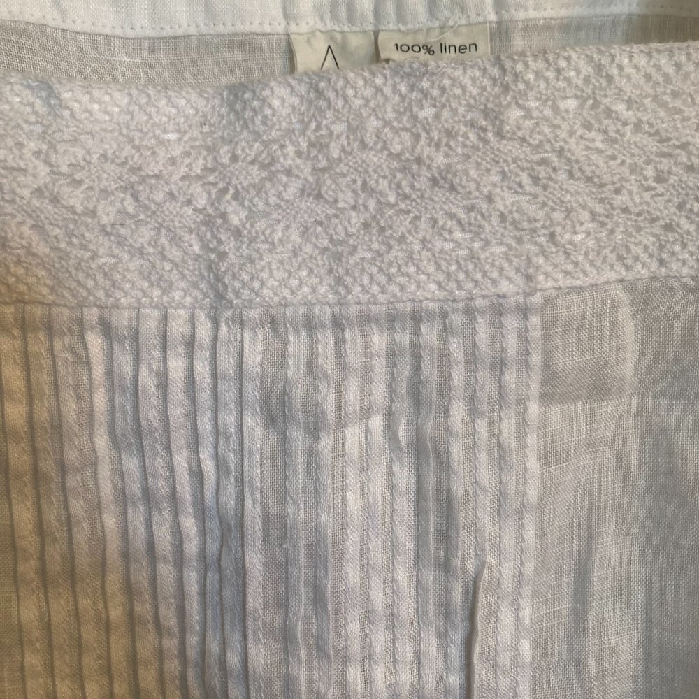 Joie White Linen Top - NWT - Picture 10 of 13